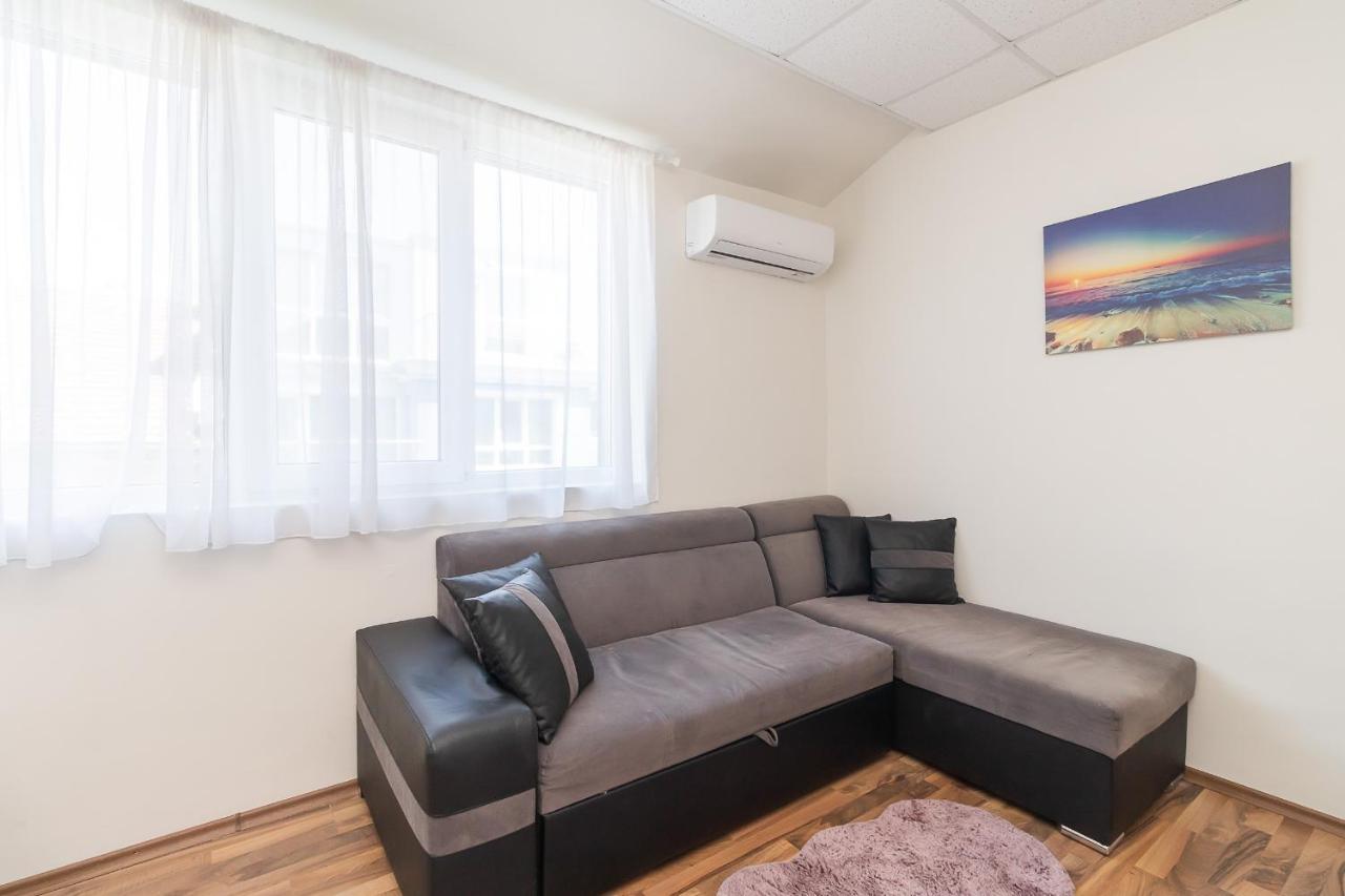 Apartment Black Sea Varna Bagian luar foto